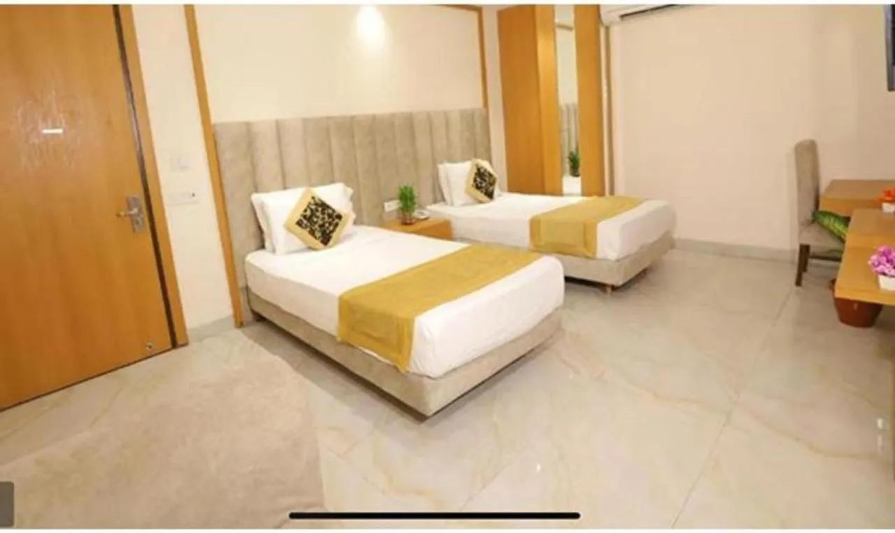 Fabhotel Prime Anchorage New Delhi Hotel